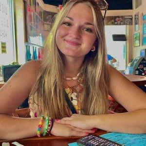 Meet your Posher, Sammi